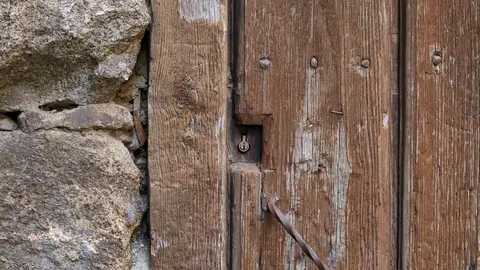Puerta antigua Puerta antigua