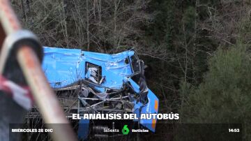 La Guardia Civil reconstruye el accidente del autobús en Cerdedo-Cotobade para averiguar las causas
