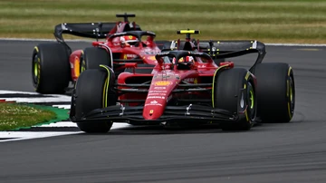Los Ferraris de Carlos Sainz y Charles Leclerc