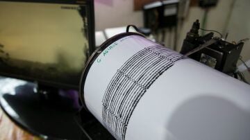 Un terremoto de magnitud 3,9 en Carboneras despierta entre temblores al Levante almeriense