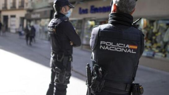Detenido un joven tras amenazar con herir a su beb&eacute; de tres meses para que su novia volviera con &eacute;l