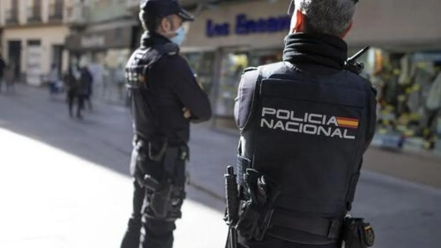 Detenido un joven tras amenazar con herir a su bebé de tres meses para que su novia volviera con él Detenido un joven tras amenazar con herir a su bebé de tres meses para que su novia volviera con él