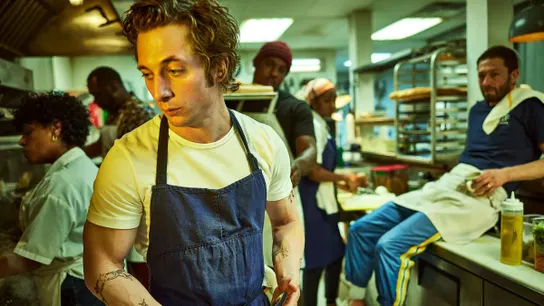 El actor Jeremy Allen White, en una imagen promocional de la serie 'The bear' El actor Jeremy Allen White, en una imagen promocional de la serie 'The bear'