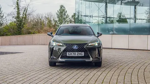 El nuevo Lexus UX300e ya tiene precios para España Lexus UX300e