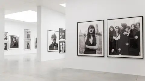 Steven Meisel 1993 A Year in Photographs Steven Meisel 1993 A Year in Photographs