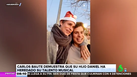 El sorprendente talento musical del hijo de Carlos Baute: "Que mi corazón está colgando en tus manos" El sorprendente talento musical del hijo de Carlos Baute: "Que mi corazón está colgando en tus manos"
