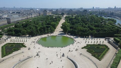 París