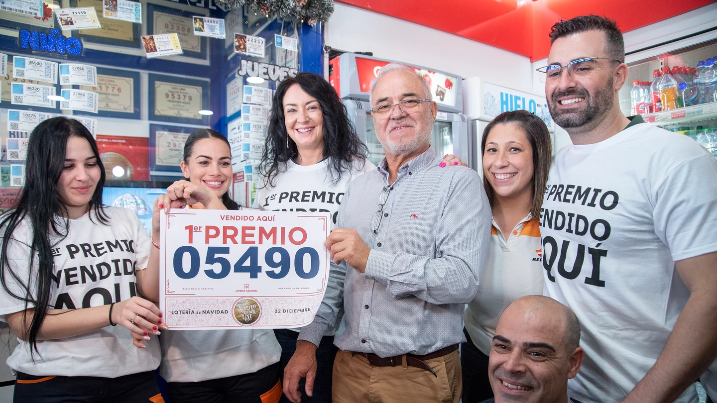 La gasolinera 'más afortunada' (por el sorteo navideño) está en Tenerife La gasolinera 'más afortunada' (por el sorteo navideño) está en Tenerife