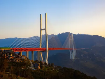 Puente Duge o Puente de Beipan, en China Puente Duge o Puente de Beipan, en China