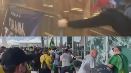 Intentan romper las ventanas con vallas en el Capitolio (arriba) y en el Congreso de Brasil (abajo) Intentan romper las ventanas con vallas en el Capitolio (arriba) y en el Congreso de Brasil (abajo)