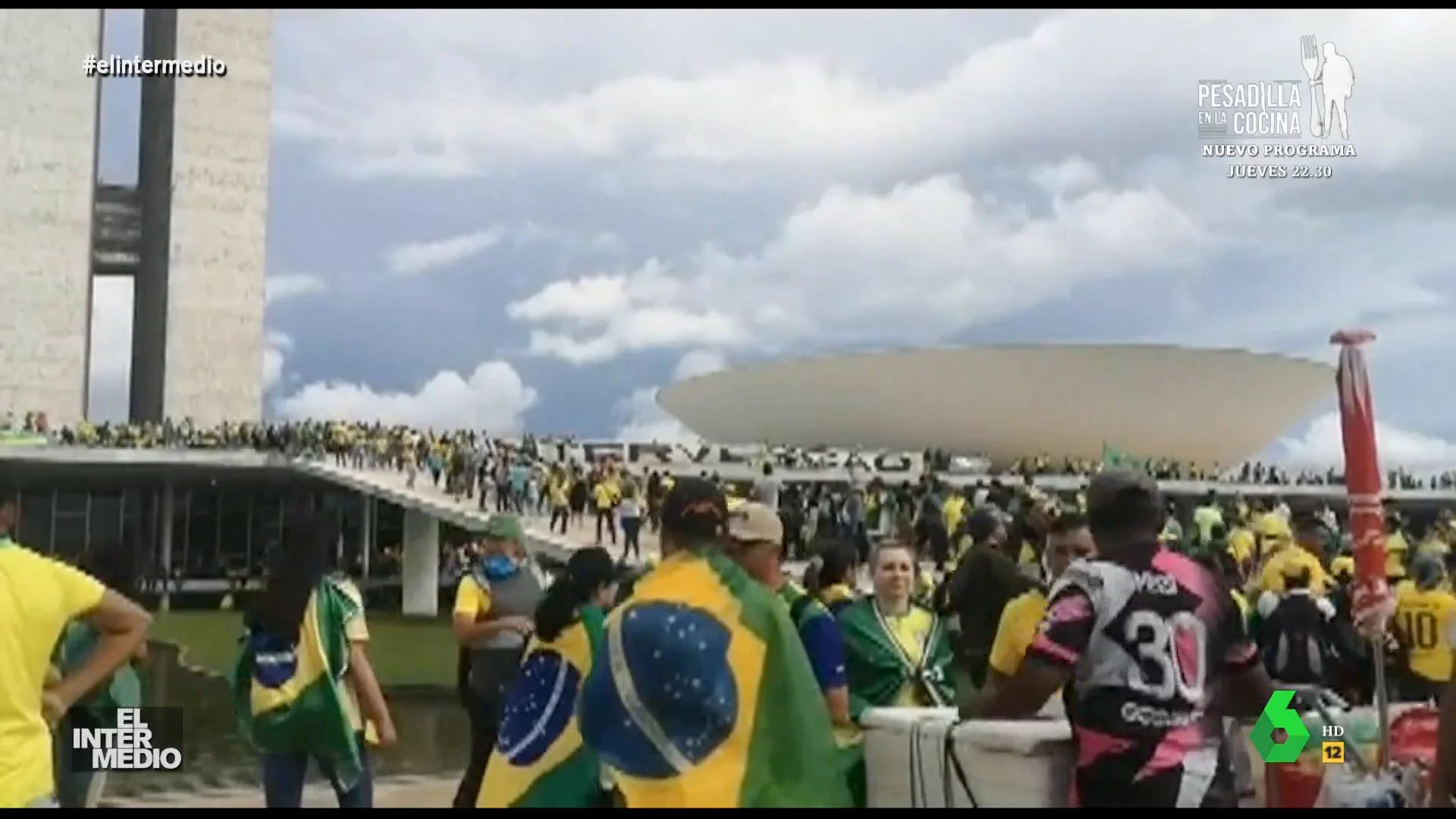 Manipulado cabalgata Brasil