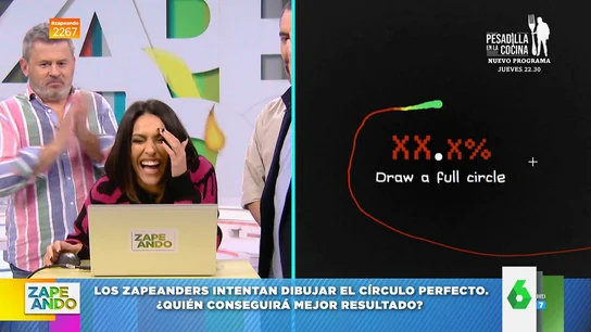 ¿Sabes hacer el círculo perfecto? El cómico reto de Lorena Castell, Dani Mateo, Quique Peinado, Miki Nadal e Iñaki Urrutia ¿Sabes hacer el círculo perfecto? El cómico reto de Lorena Castell, Dani Mateo, Quique Peinado, Miki Nadal e Iñaki Urrutia
