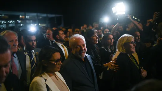 Lula se rodea de los 27 gobernadores de Brasil para cerrar heridas tras el asalto al Congreso de Brasilia Lula se rodea de los 27 gobernadores de Brasil para cerrar heridas tras el asalto al Congreso de Brasilia