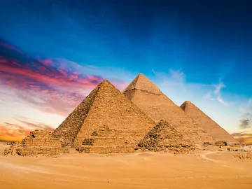 Pirámides de Guiza, en Egipto Pirámides de Guiza, en Egipto