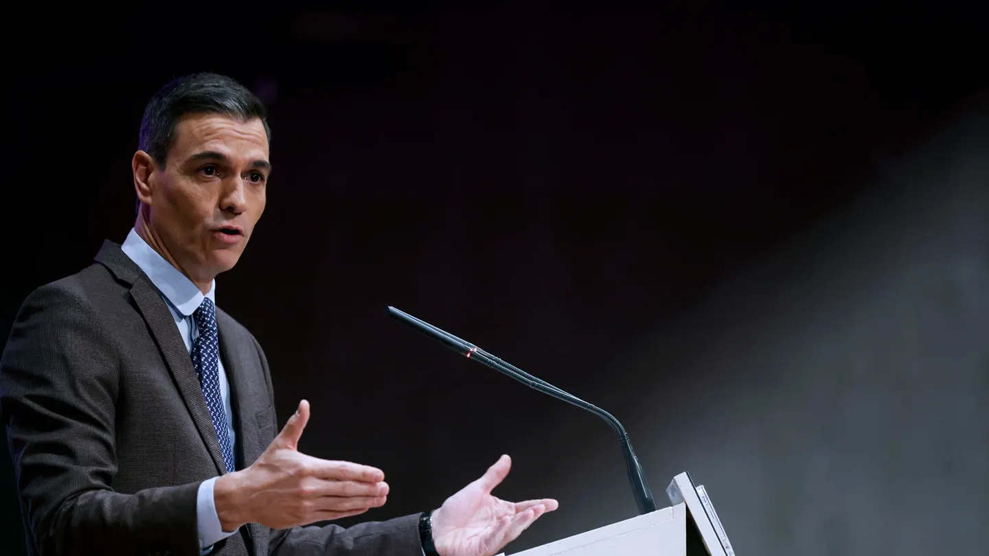 Pedro Sánchez interviene en un acto de UGT Pedro Sánchez interviene en un acto de UGT