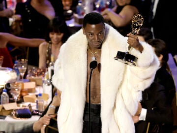 The joke of the presenter of the Golden Globes 2023 after his racial controversies: “I am here for being black”