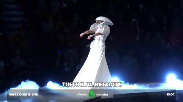 Así es el reto de TikTok que viraliza ahora 'Bloody Mary', un tema de Lady Gaga que vio la luz hace 12 años