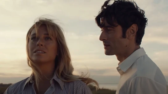 'El verano que vivimos', la película de Blanca Suárez y Javier Rey, se estrena en televisión 'El verano que vivimos', la película de Blanca Suárez y Javier Rey, se estrena en televisión