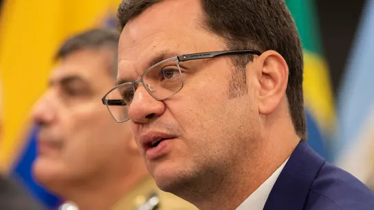 Arrestan en Brasil a un exministro de Bolsonaro vinculado con el intento de golpe de Estado contra Lula Arrestan en Brasil a un exministro de Bolsonaro vinculado con el intento de golpe de Estado contra Lula