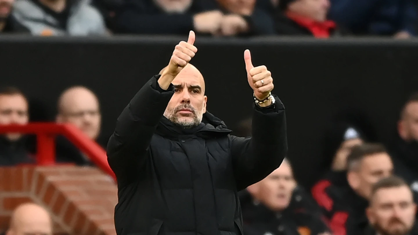 Señal de aprobación de Pep Guardiola Señal de aprobación de Pep Guardiola