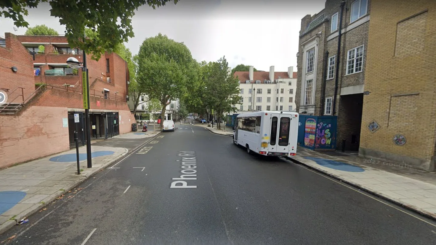 Al menos seis personas, entre ellas dos niñas, heridas durante un tiroteo en un funeral en Londres Al menos seis personas, entre ellas dos niñas, heridas durante un tiroteo en un funeral en Londres