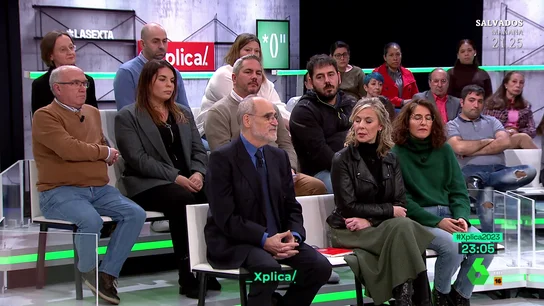 El sobrecogedor testimonio de Bernardo, veterano arquitecto en paro: "Te impones una disciplina para no acabar en las vías del tren" El sobrecogedor testimonio de Bernardo, veterano arquitecto en paro: "Te impones una disciplina para no acabar en las vías del tren"
