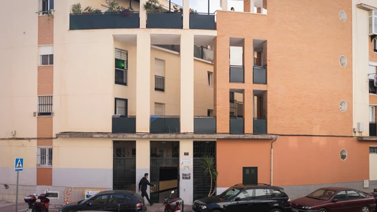 Detienen a un hombre de 39 años por el asesinato de su madre en Málaga Detienen a un hombre de 39 años por el asesinato de su madre en Málaga