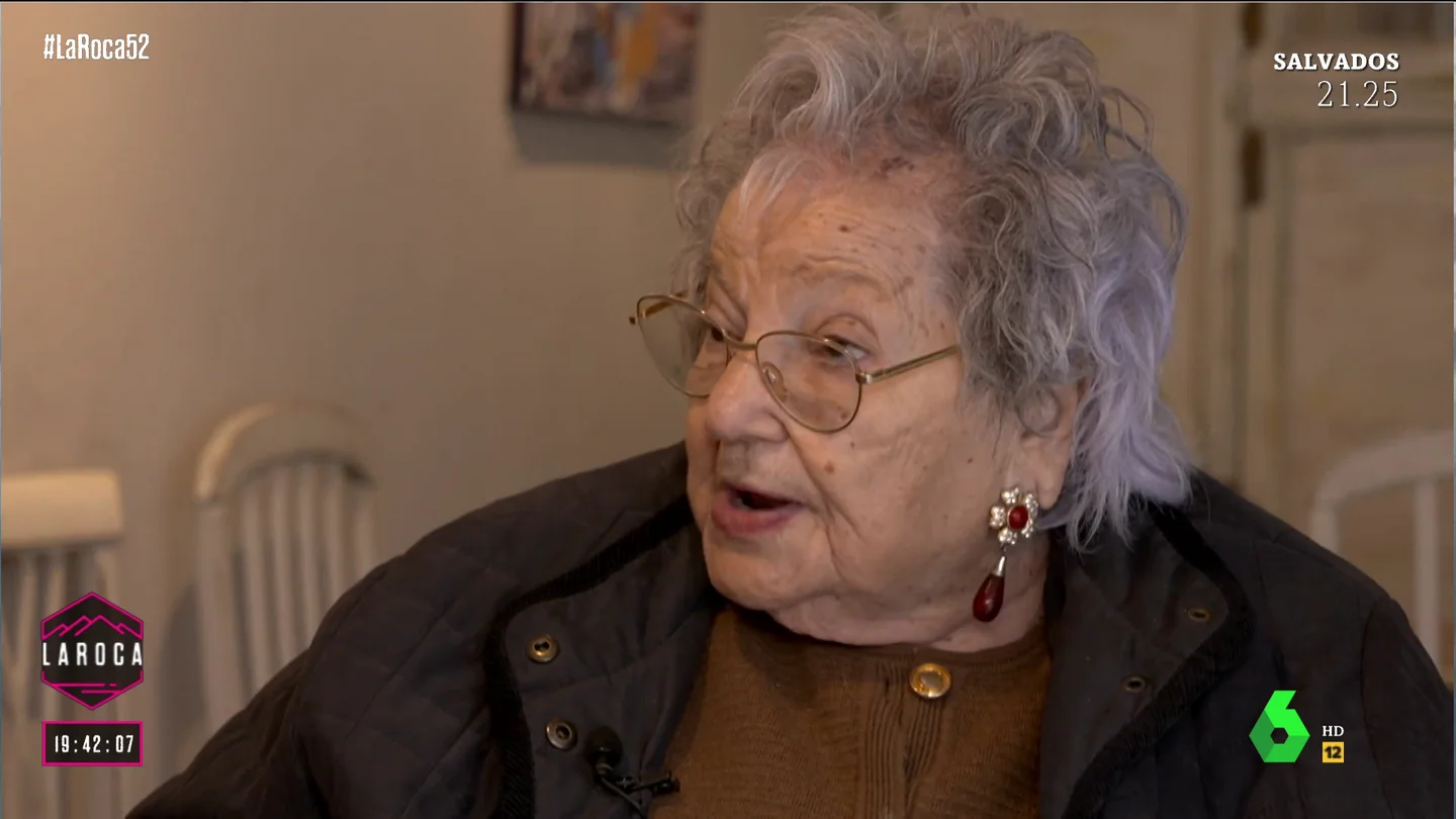 "Yo no puedo ser feliz": el duro testimonio de una anciana de 93 años usuaria de una residencia de Madrid "Yo no puedo ser feliz": el duro testimonio de una anciana de 93 años usuaria de una residencia de Madrid