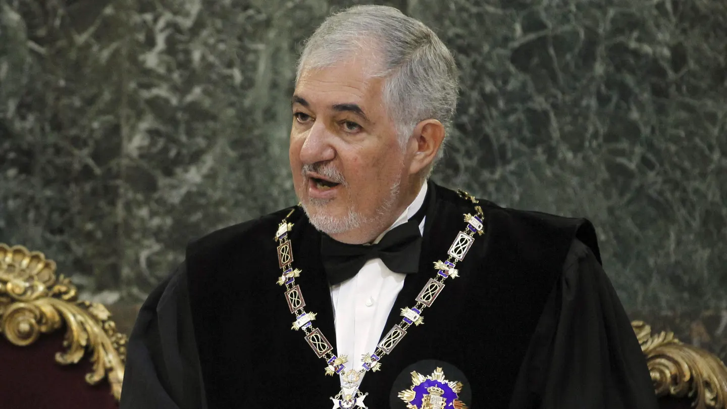 El presidente del Tribunal Constitucional, Cándido Conde-Pumpido El Constitucional acelera y fija para el primer Pleno de febrero la deliberación del recurso contra la ley del aborto