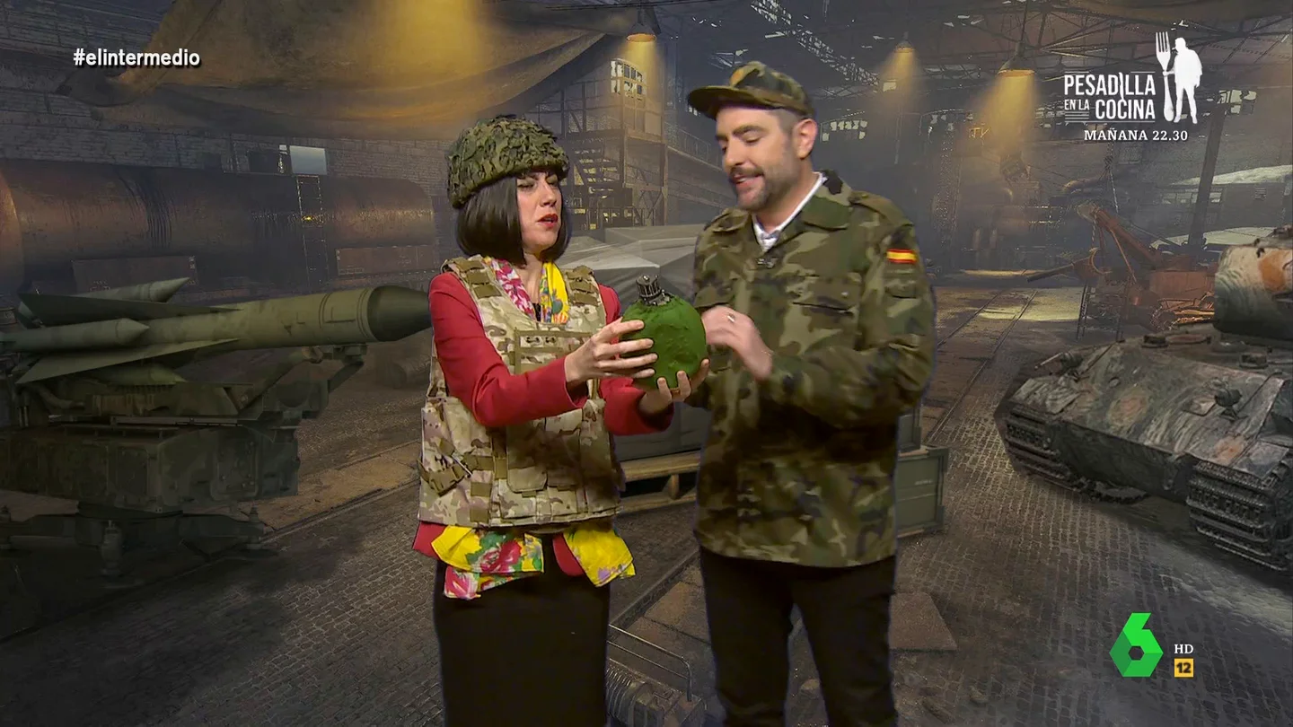 'Margarita Robles' presenta el arma secreta del ejército español al ver el ruinoso estado de los tanques 'Margarita Robles' presenta el arma secreta del ejército español al ver el ruinoso estado de los tanques