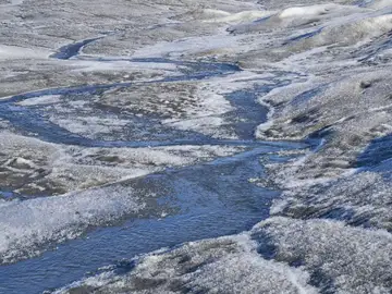 El hielo de Groenlandia revela que la decada de 2001 a 2011 fue la mas calida del ultimo milenio El hielo de Groenlandia revela que la decada de 2001 a 2011 fue la mas calida del ultimo milenio