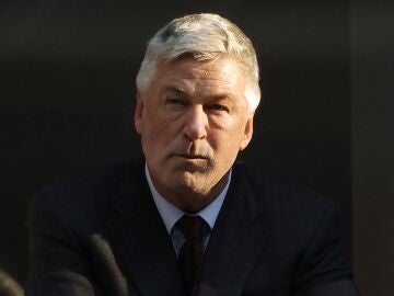 Alec Baldwin pleads not guilty to manslaughter in the death of Halyna Hutchins on the set of ‘Rust’