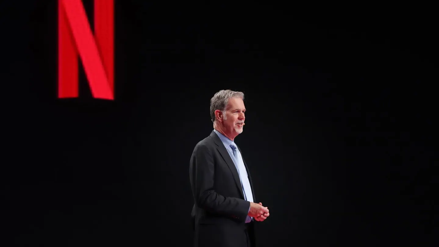 Reed Hastings (imagen de 2019) deja su cargo en Netflix y será sustituido por Greg Peters. Reed Hastings (imagen de 2019) deja su cargo en Netflix y será sustituido por Greg Peters.