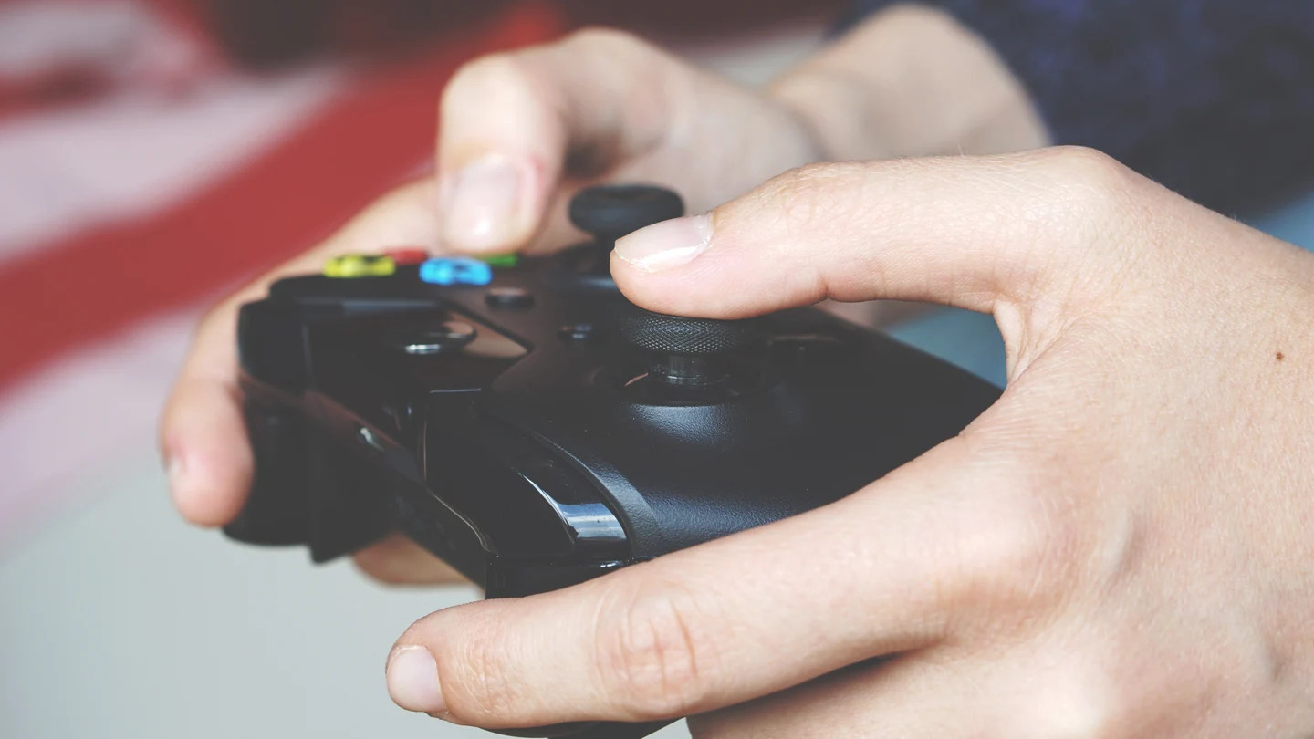 Pierde una partida a un videojuego, coge una pistola y mata a su compañero de clase en Veracruz (México) Pierde una partida a un videojuego, coge una pistola y mata a su compañero de clase en Veracruz (México)