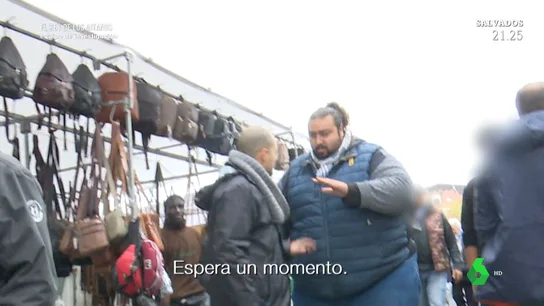Tensión durante un intento de entrevista con el hermano de Sinaí Giménez: "¿Pero a vosotros qué os pasa" Tensión durante un intento de entrevista con el hermano de Sinaí Giménez: "¿Pero a vosotros qué os pasa"