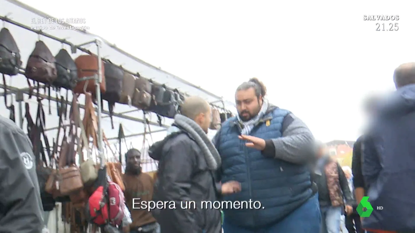 Tensión durante un intento de entrevista con el hermano de Sinaí Giménez: "¿Pero a vosotros qué os pasa" Tensión durante un intento de entrevista con el hermano de Sinaí Giménez: "¿Pero a vosotros qué os pasa"