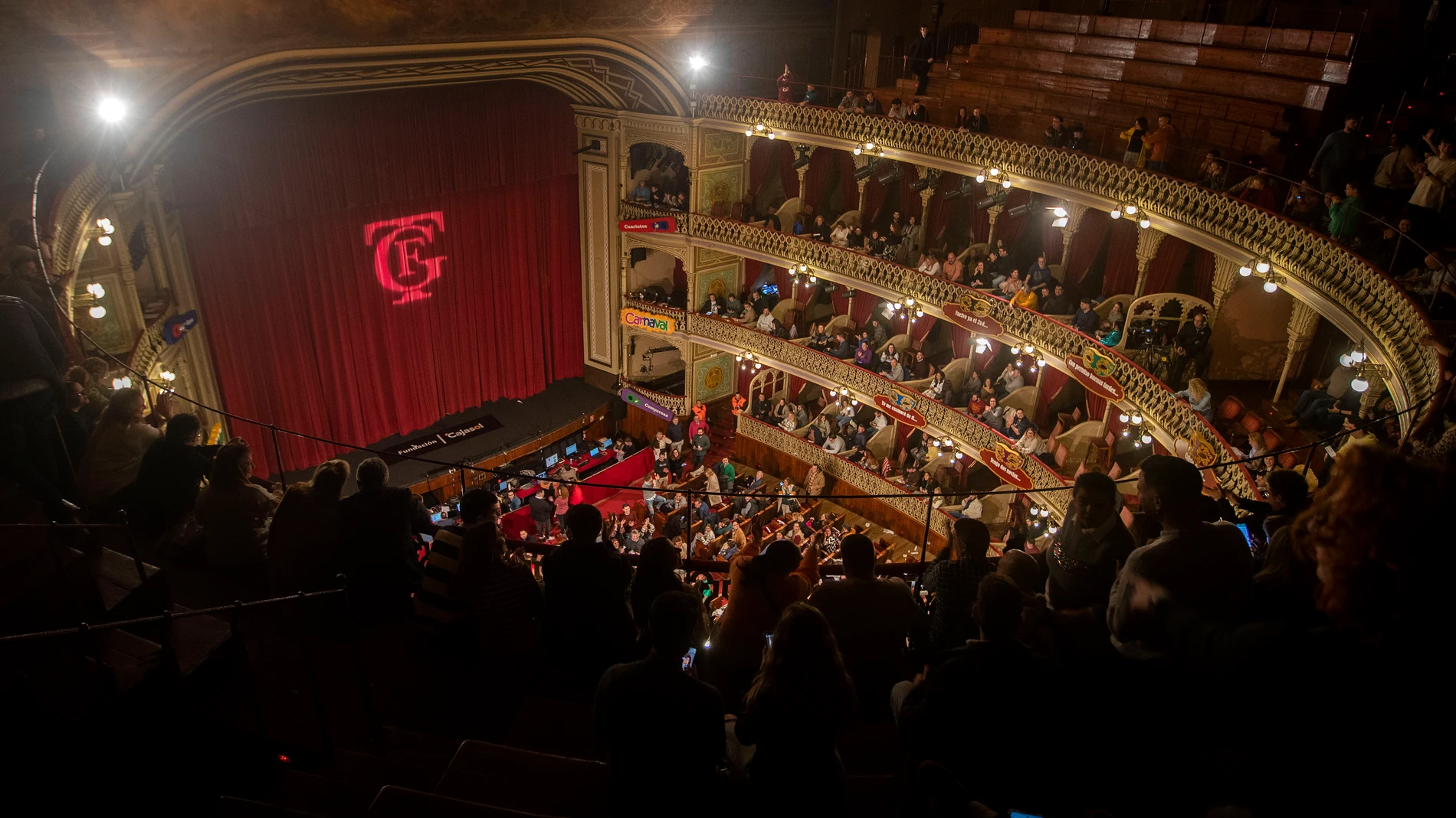 Vista del Gran Teatro Falla durante el Concurso Oficial de Agrupaciones Carnavalescas de Cádiz (COAC)