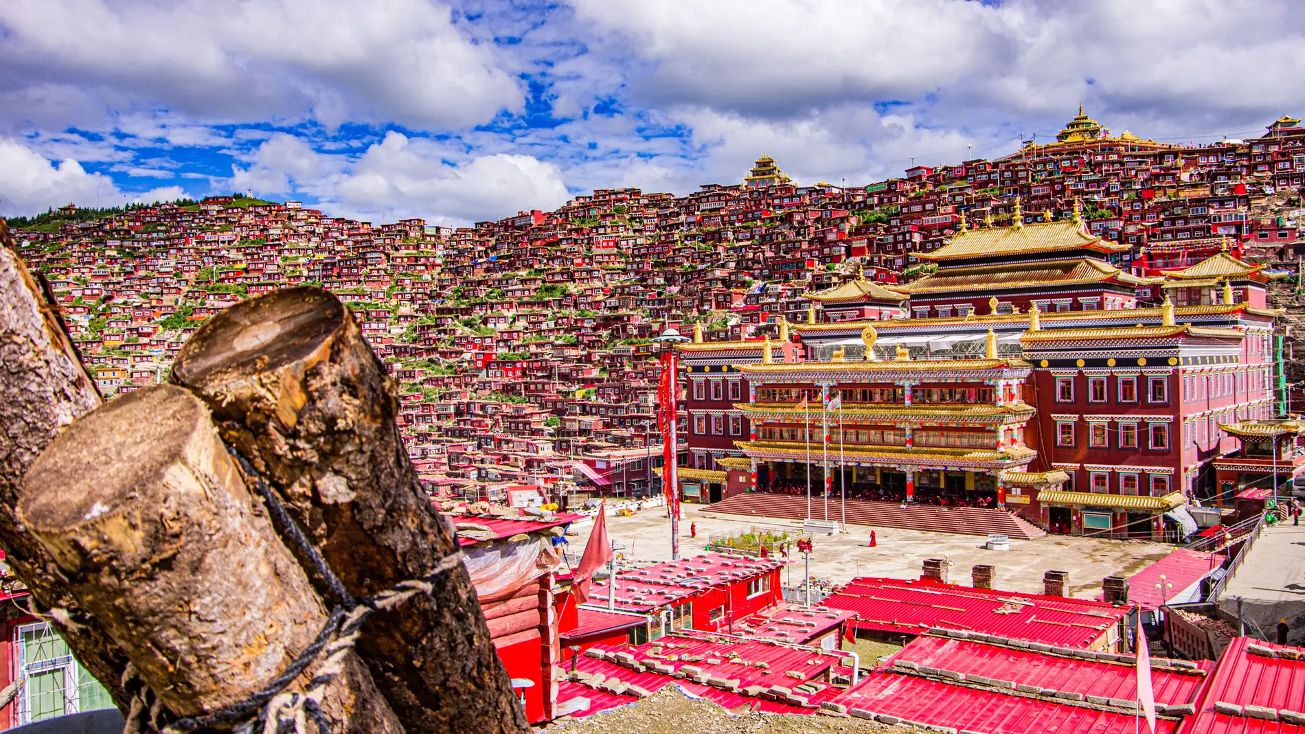 Larung Gar, en El Tíbet, en China