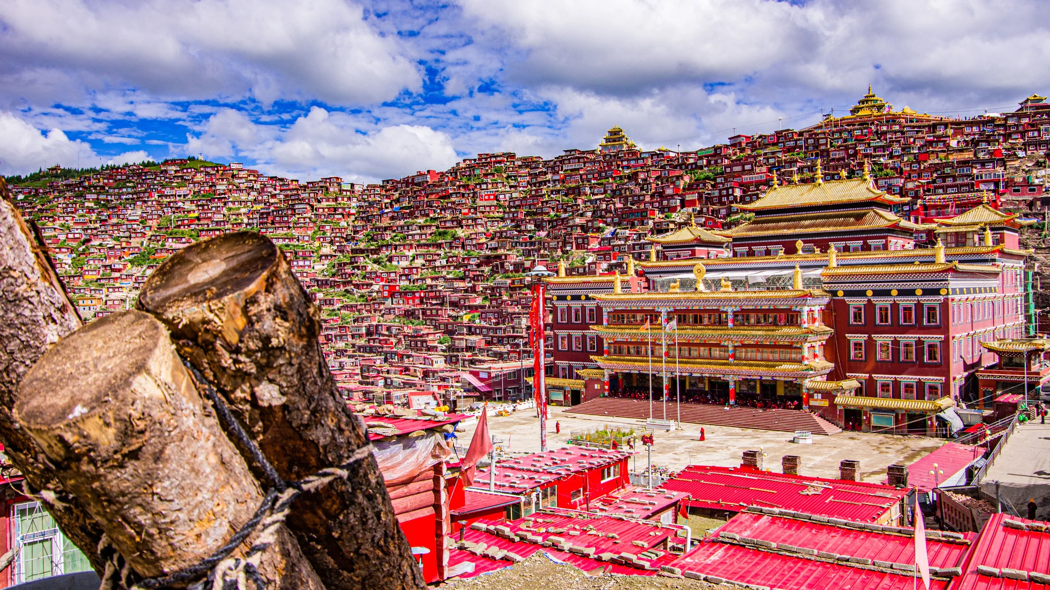 Larung Gar, en El Tíbet, en China Larung Gar, en El Tíbet, en China