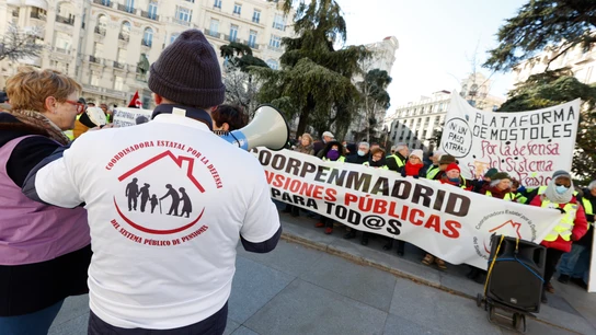 Una manifestación en defensa del sistema público de pensiones. Una manifestación en defensa del sistema público de pensiones.