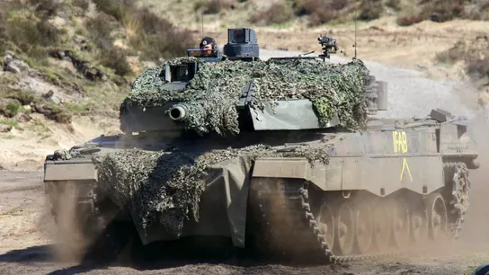 Imagen de un tanque Leopard El orden mundial: ¿Cómo cambian los tanques la guerra de Ucrania?