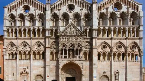 Catedral de San Jorge Mártir de Ferrara: ¿Sabes qué Papa está enterrado en este lugar? Catedral de San Jorge Mártir de Ferrara: ¿Sabes qué Papa está enterrado en este lugar?