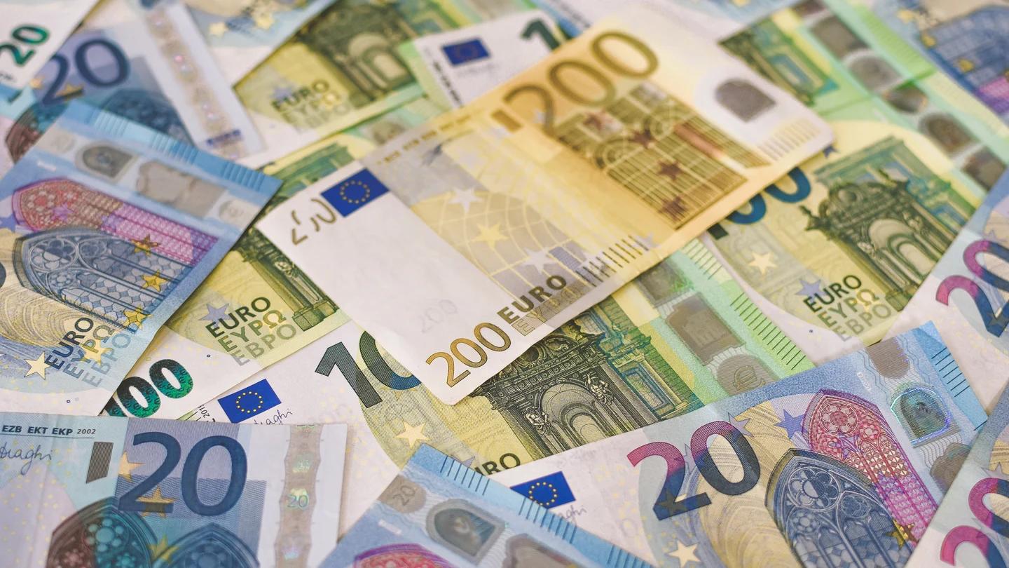 El pago en efectivo gana a la tarjeta (o al Bizum) El pago en efectivo gana a la tarjeta (o al Bizum)