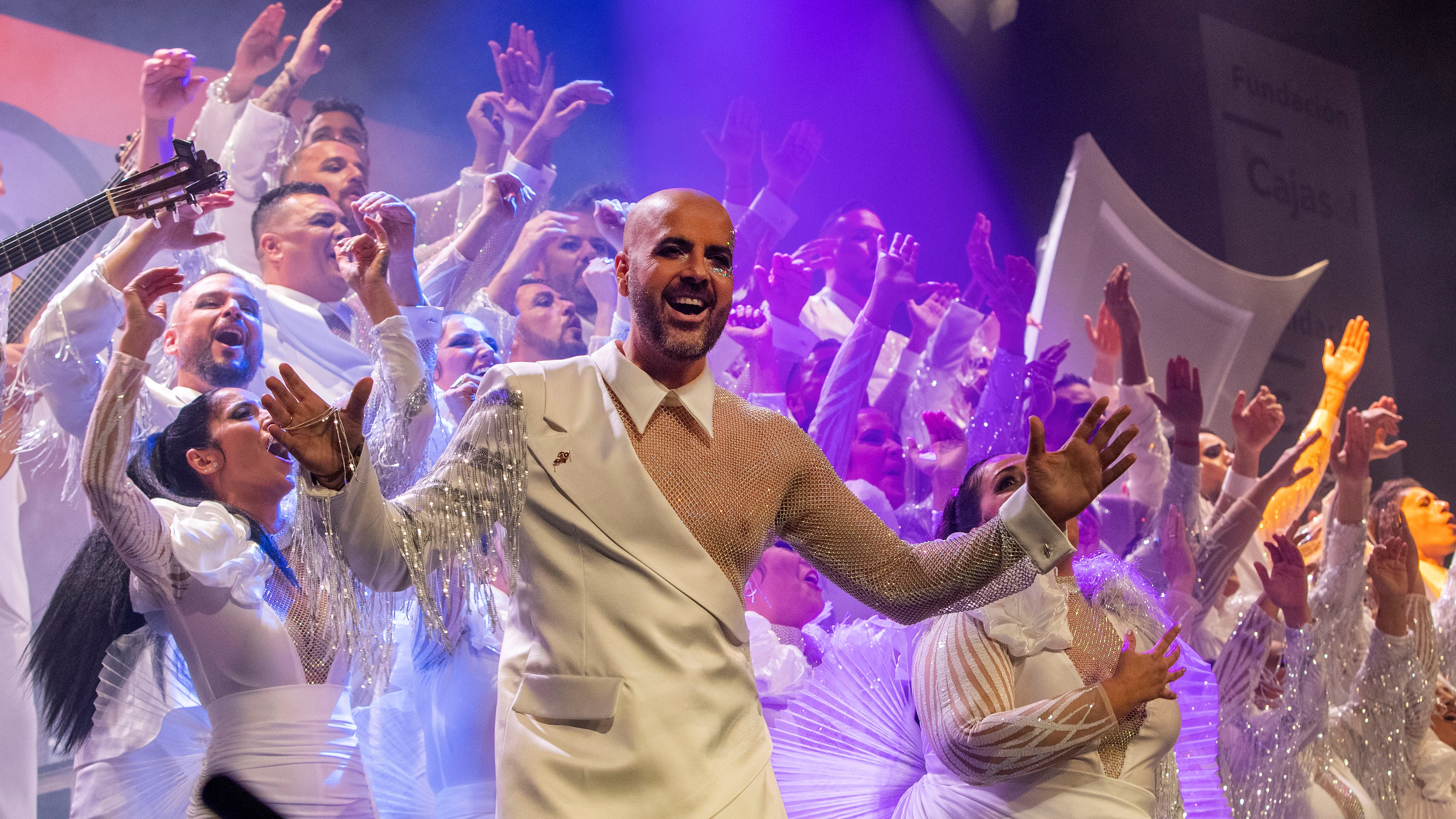 Continúa en el Gran Falla la fase preliminar del Carnaval de Cádiz