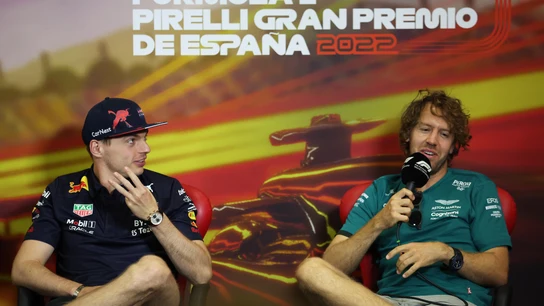 Max Verstappen y Sebastian Vettel Max Verstappen y Sebastian Vettel