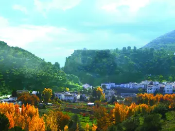 Almedinilla, Cabra e Iznájar: los 3 Pueblos Mágicos de la Subbética Cordobesa Almedinilla, Cabra e Iznájar: los 3 Pueblos Mágicos de la Subbética Cordobesa