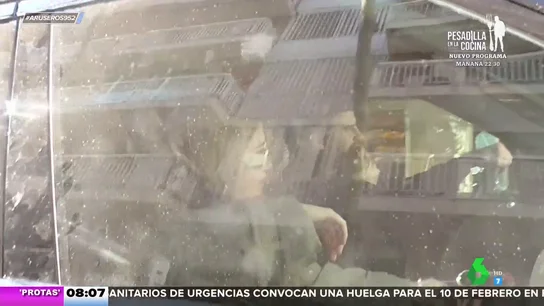 Clara Chía reaparece sonriente en compañía de Gerard Piqué tras los rumores de crisis en la pareja Clara Chía reaparece sonriente en compañía de Gerard Piqué tras los rumores de crisis en la pareja