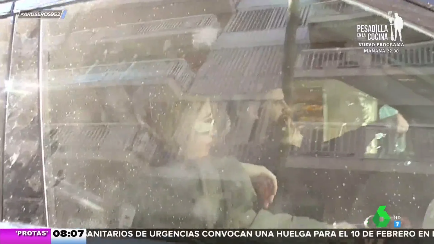 Clara Chía reaparece sonriente en compañía de Gerard Piqué tras los rumores de crisis en la pareja Clara Chía reaparece sonriente en compañía de Gerard Piqué tras los rumores de crisis en la pareja