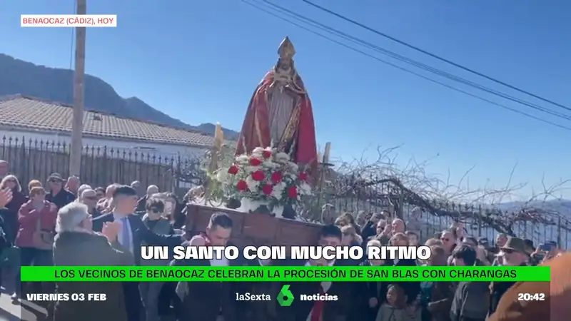 así ha sido la procesión de San Blas con charangas en un pueblo de Cádiz