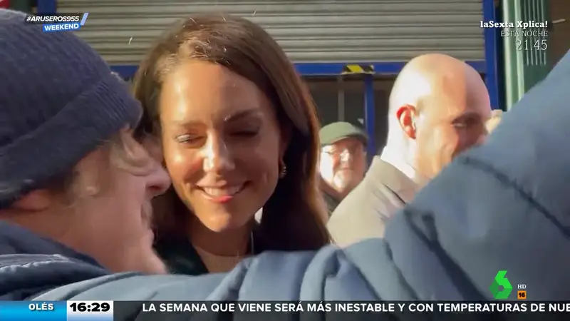 Kate Middleton sigue a la reina Letizia y se apunta a los 'selfies': 'Todos nos ponemos nerviosos'
